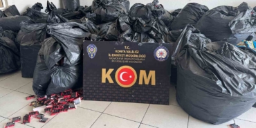 konyada-20-milyon-liralik-cinsel-icerikli-urun-operasyonu-1-gozalti-drCpBT5j.jpg