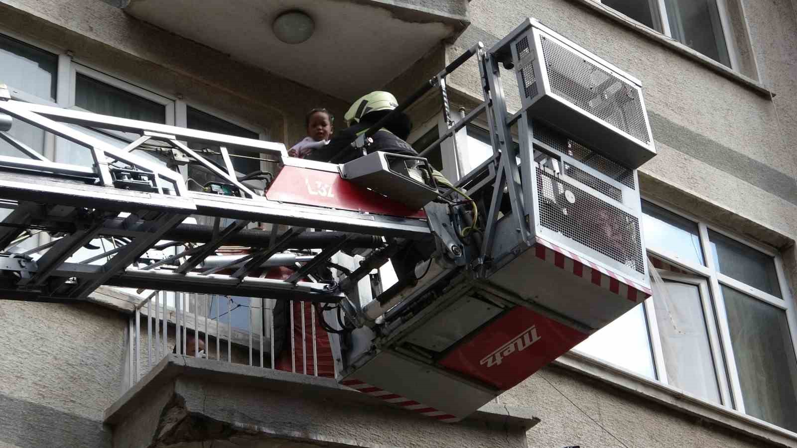 konyada binada cikan yanginda mahsur kalan 5i cocuk 8 kisi ekiplerce kurtarildi 2 HwcTBiBK