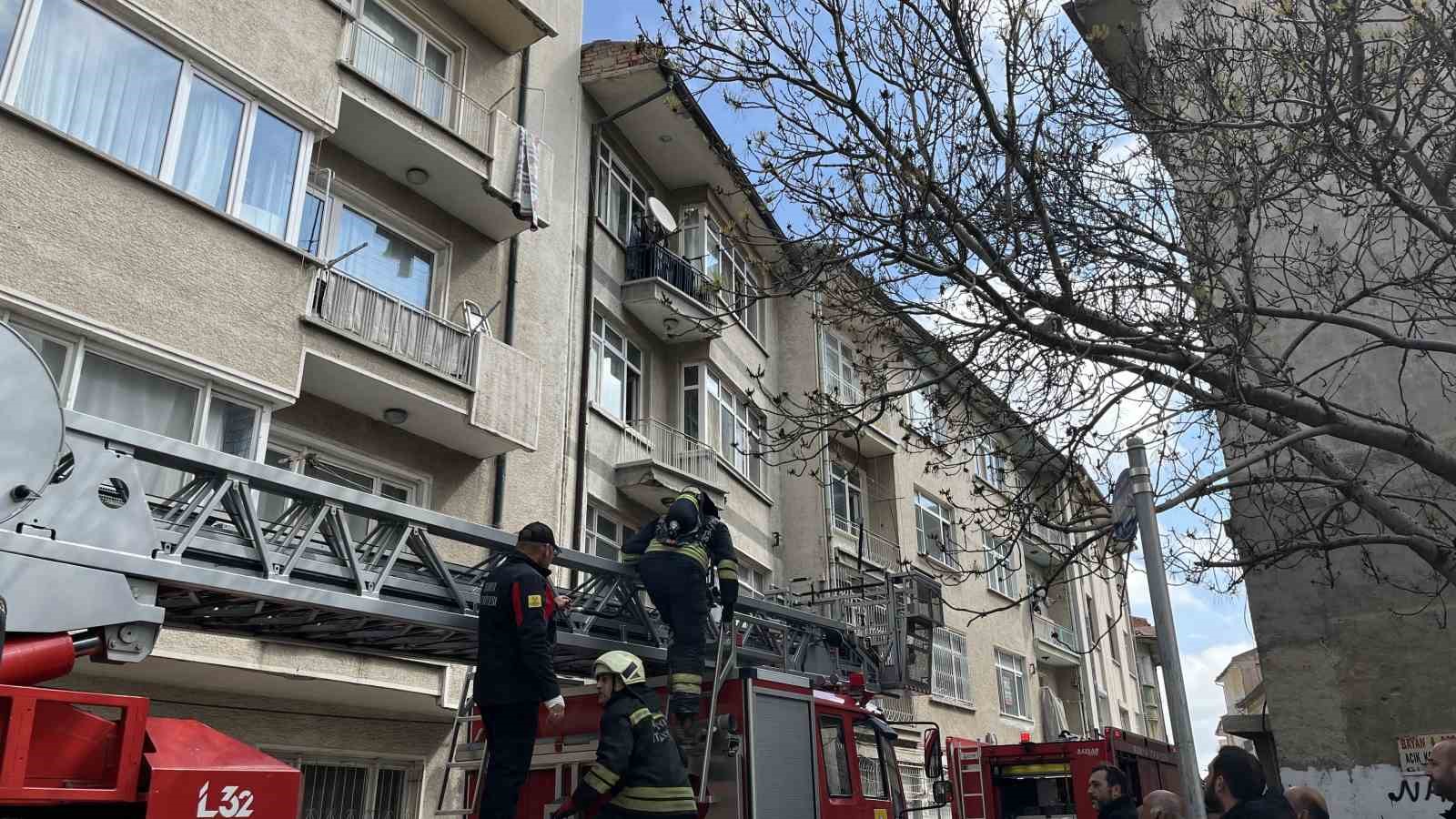 konyada binada cikan yanginda mahsur kalan 5i cocuk 8 kisi ekiplerce kurtarildi 4 3V3MMOZj