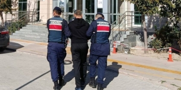 konyada-bir-kisiyi-silahla-vurarak-olduren-sahis-karamanda-yakalandi-5KlJrZfy.jpg