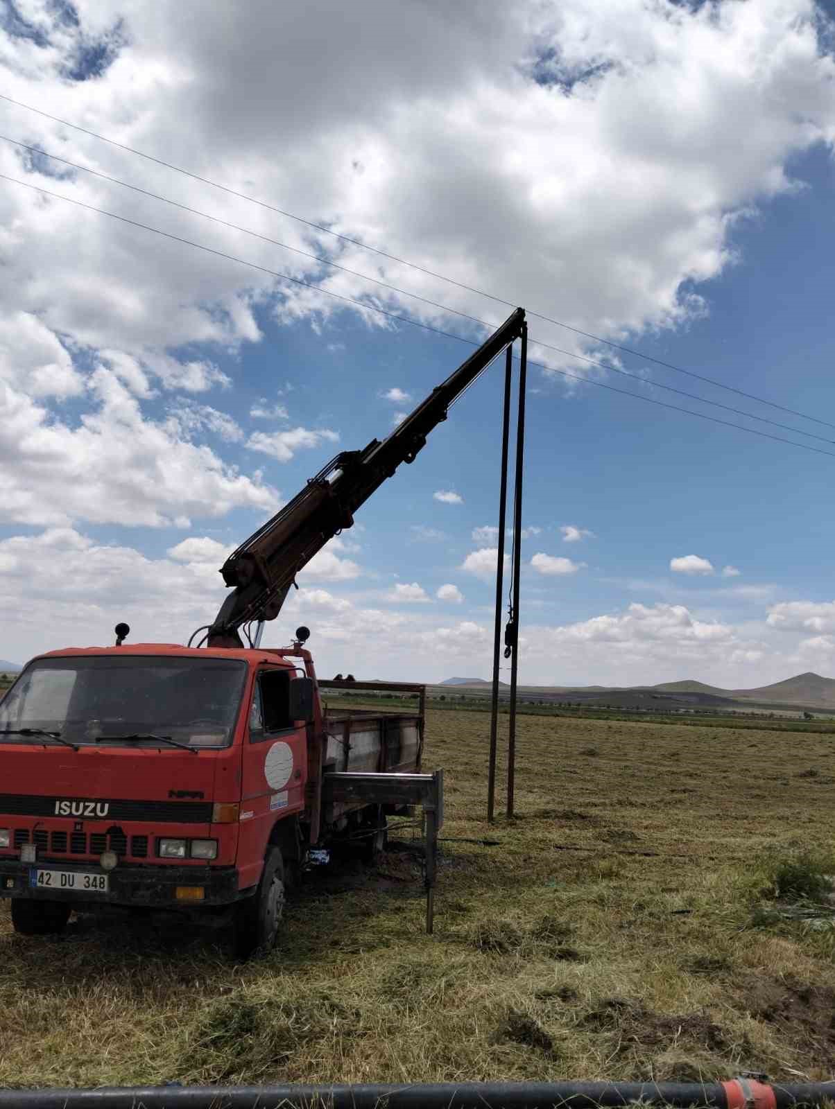 Konya’da elektrik akımına kapılan 3 kişi yaralarandı 6 konyada elektrik akimina kapilan 3 kisi yaralarandi 2 vIlJDGfE