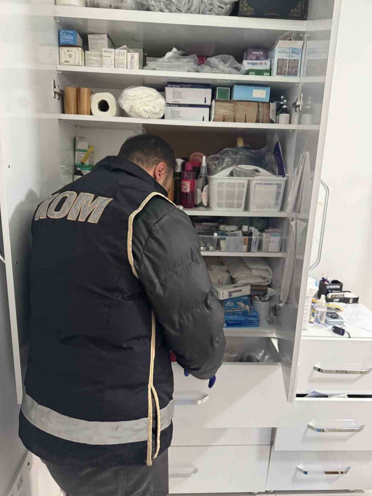 Konya’da evde kaçak klinik operasyonu 5 konyada evde kacak klinik operasyonu 1 ILcVYe9G
