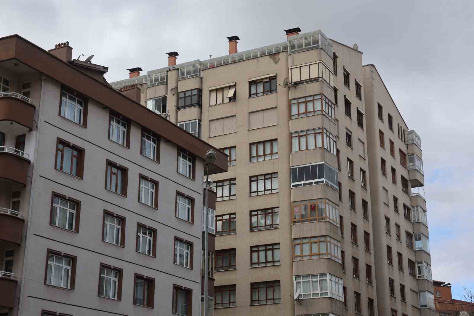 konyada gayrimenkul piyasasi yavas yavas hareketleniyor uzmanlardan yatirimi ertelemeyin tavsiyesi 0 NbQmV1Ta