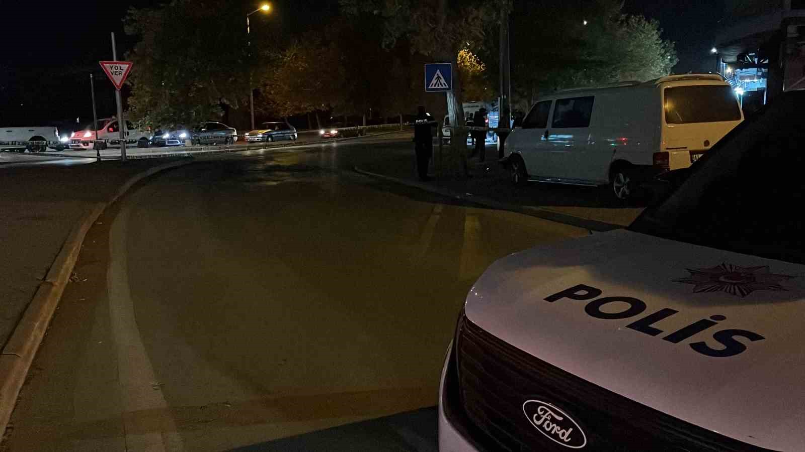 konyada husumetli sahislar arasinda kavga 1 yarali 0