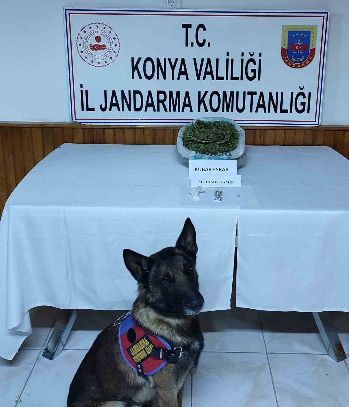 konyada jandarmadan uyusturucu operasyonlari 11 tutuklama 2 iVK5Sk2F