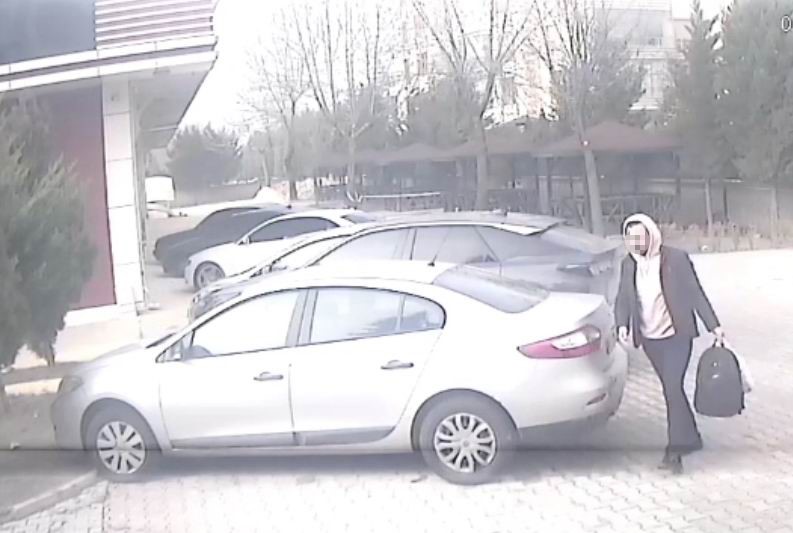 konyada kardesinin kimligiyle gizlenen 9 yillik feto firarisi yakalandi 2 aqhm1uD3