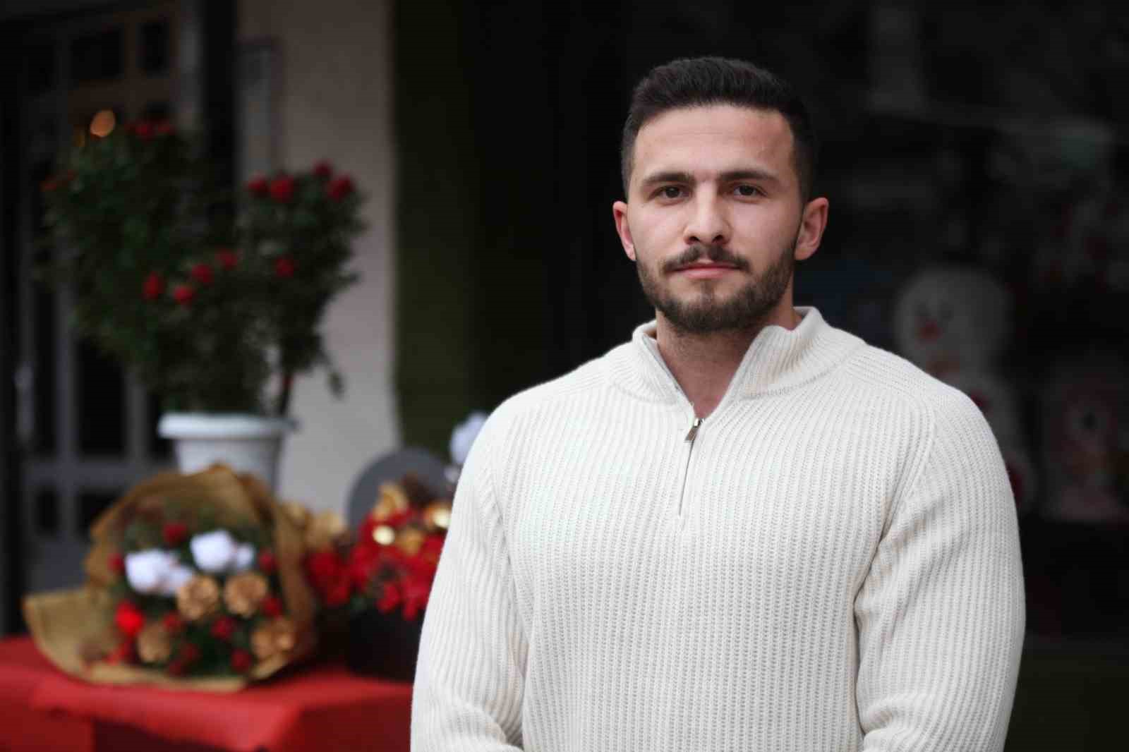 konyada kokina cicegi yilbasi oncesi ilgi goruyor 1 zTl5TVHT