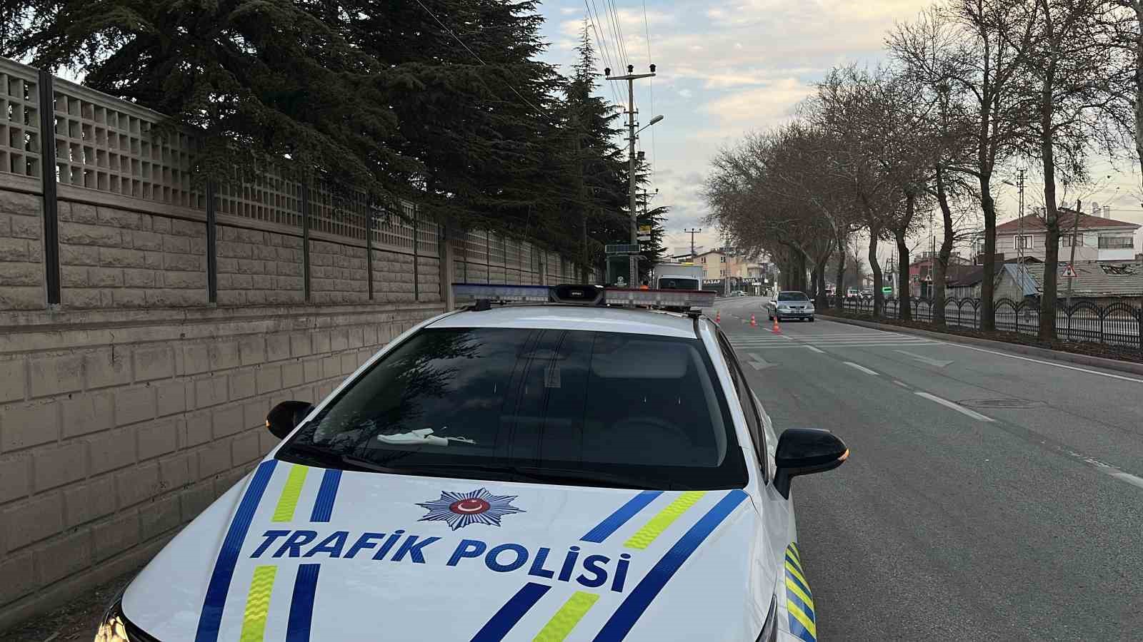 konyada motosiklet otobus duragina carpti 1 olu 0 YUDVIN8f