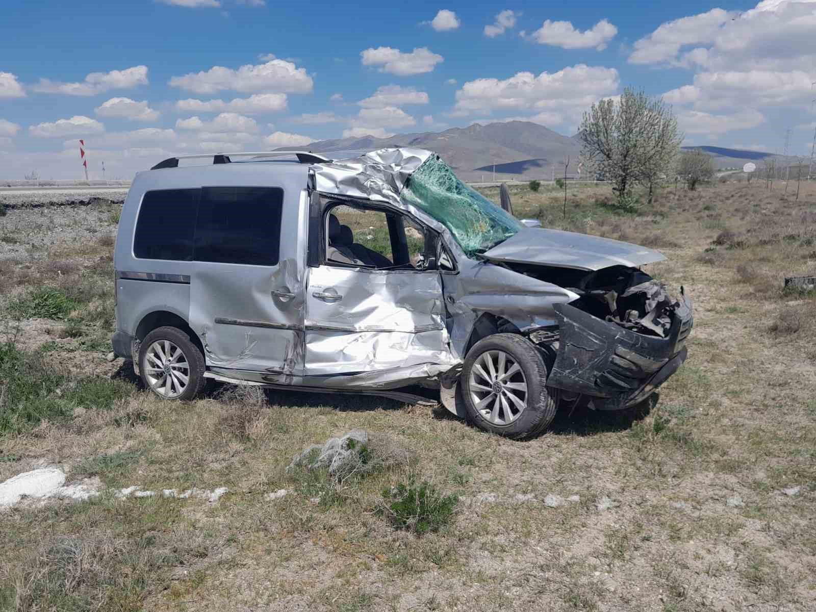 konyada nisanda polis bolgesindeki kazalarda 3 kisi oldu 0 DzkiEmXH