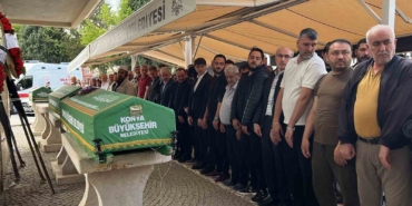 konyada-ogullari-tarafindan-oldurulen-cift-son-yolculuguna-ugurlandi-6KIyaE7K.jpg