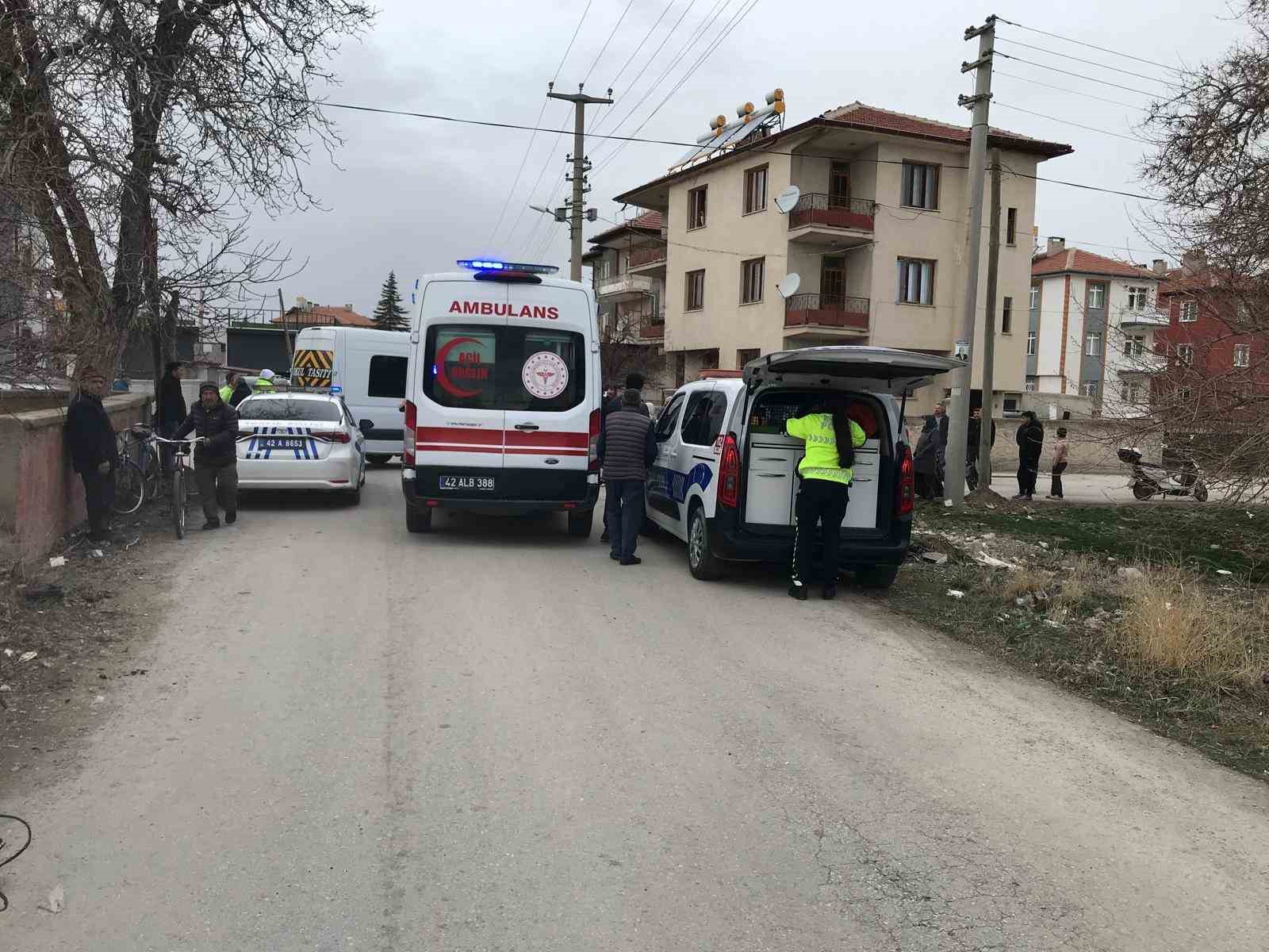 konyada okul servisi belediye araci ile carpisti 5 yarali 2 m2F5GsH3