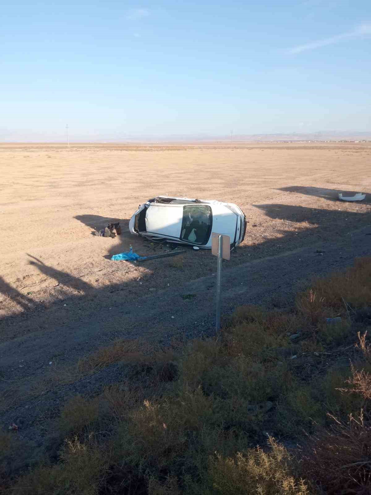 konyada otomobil takla atti 6 yarali 0 lR4CJ644