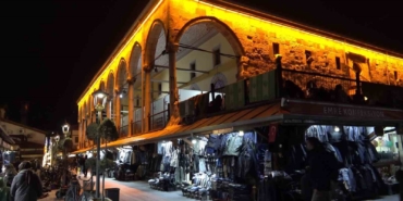 konyada-ramazan-ayinin-son-teravihinde-camiler-doldu-Wt8r1bnZ.jpg
