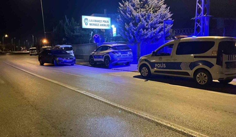 konyada-sirtindan-bicaklanan-genc-hayatini-kaybetti-Pi6Qtyxh.jpg