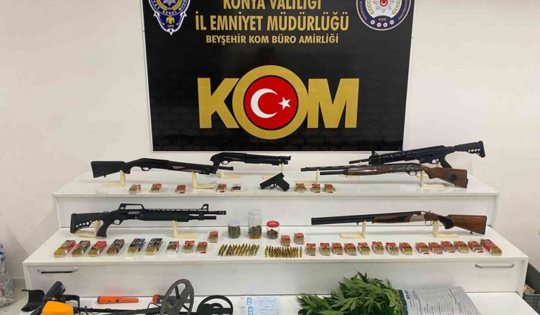 konyada-tefecilik-operasyonunda-4-supheli-hakkinda-adli-islem-baslatildi-BPF7hDbV.jpg