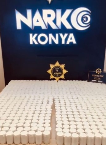 Konya’da uyuşturucu operasyonlarında 5 kişi yakalandı 4 konyada uyusturucu operasyonlarinda 5 kisi yakalandi 0 8V37huwE