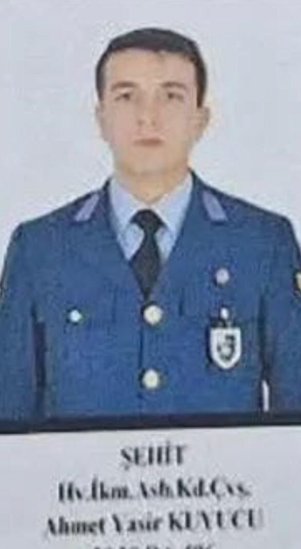 Konyalı şehit Ahmet Yasir Kuyucu son yolculuğuna uğurlandı 15 konyali sehit ahmet yasir kuyucu son yolculuguna ugurlandi 11 ssRQVYW3