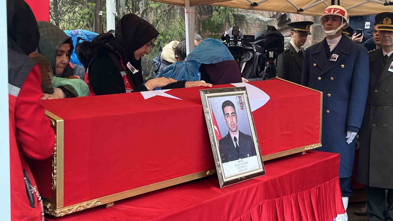 konyali sehit uzman cavus selman akarsel son yolculuguna ugurlandi 2 ZtZ2InNd