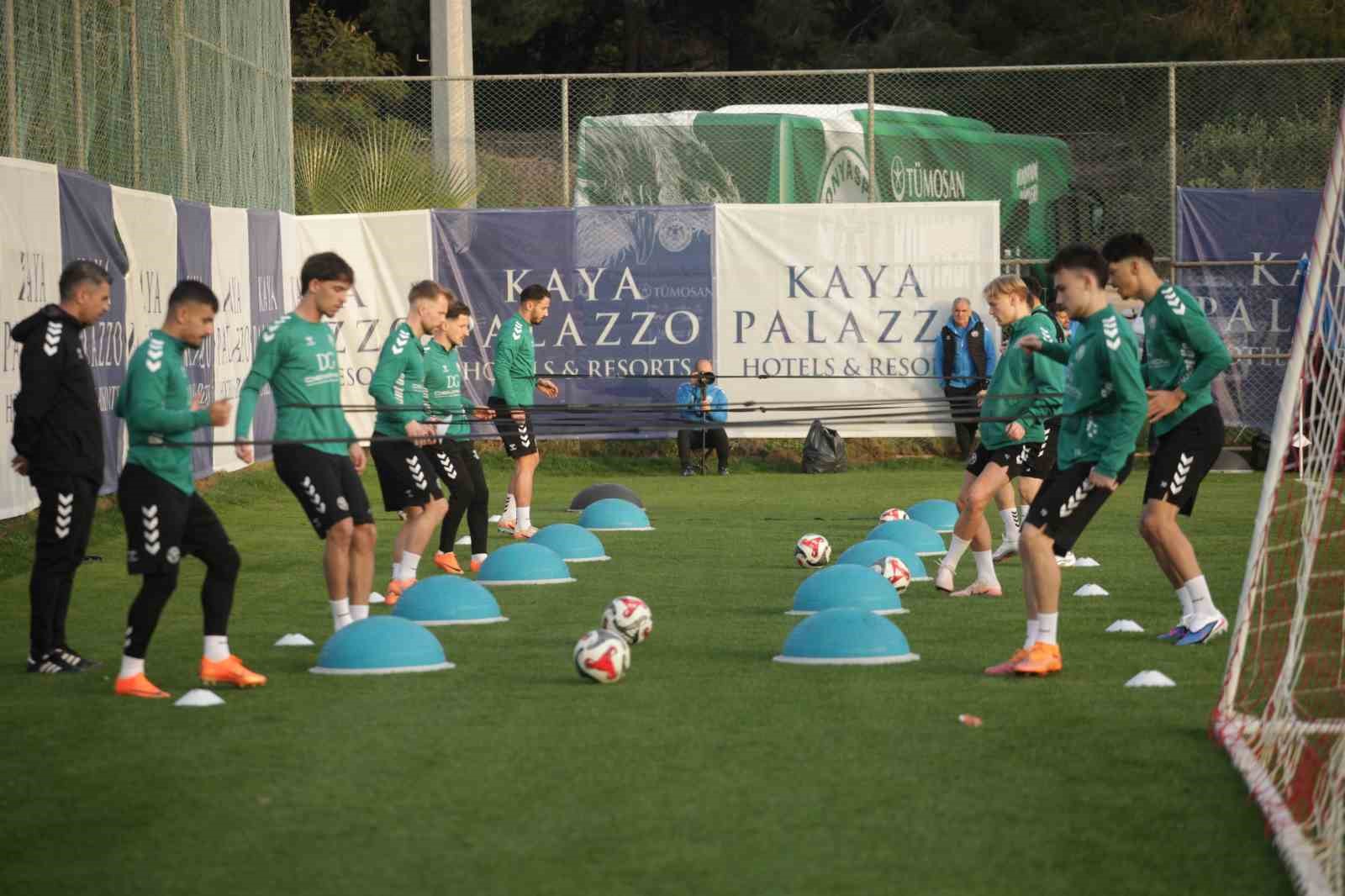 konyaspor antalyada hazirliklarina devam ediyor 3 ipQhz5eP