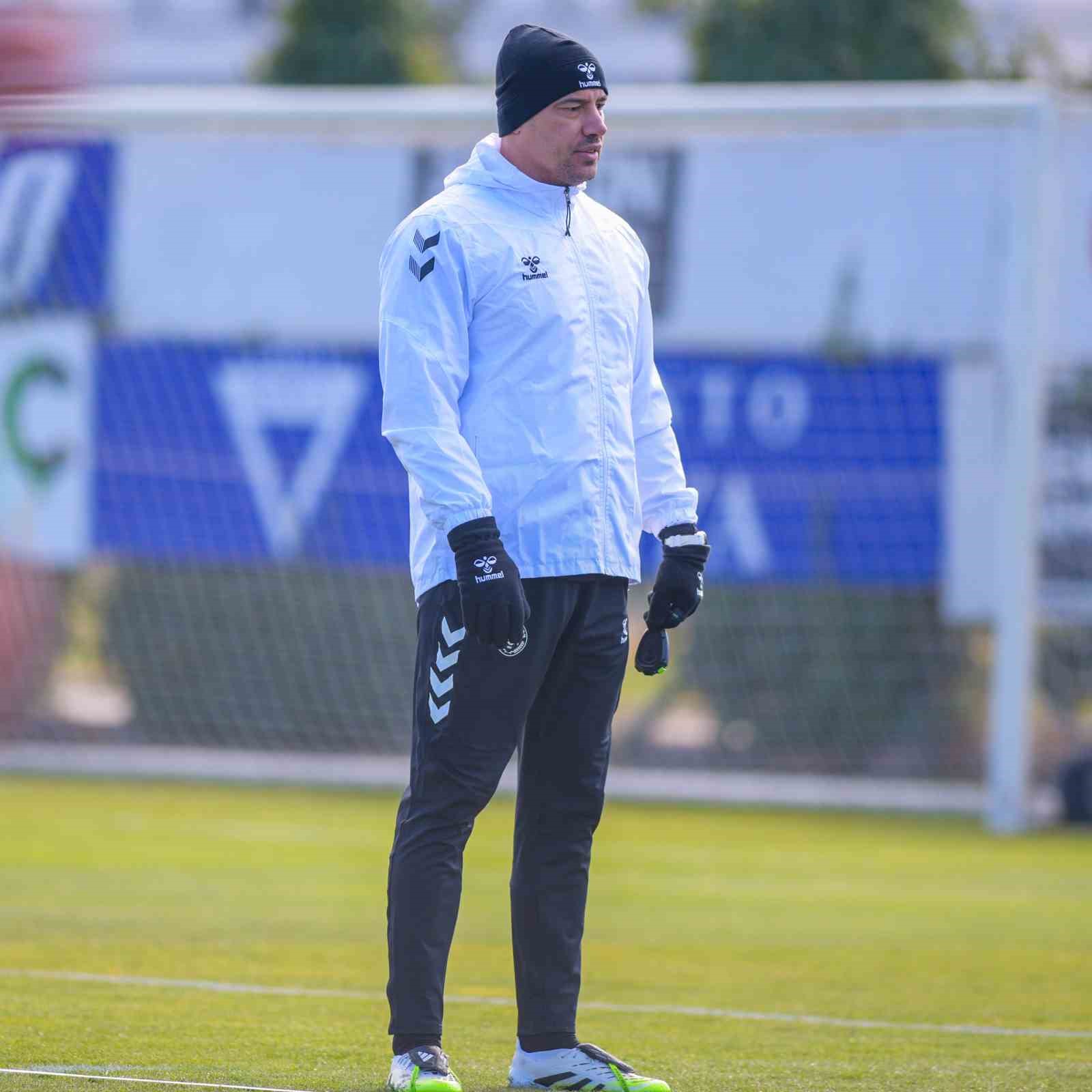 konyaspor antalyaspor macinin hazirliklarini surduruyor 1 HKOAmyUu