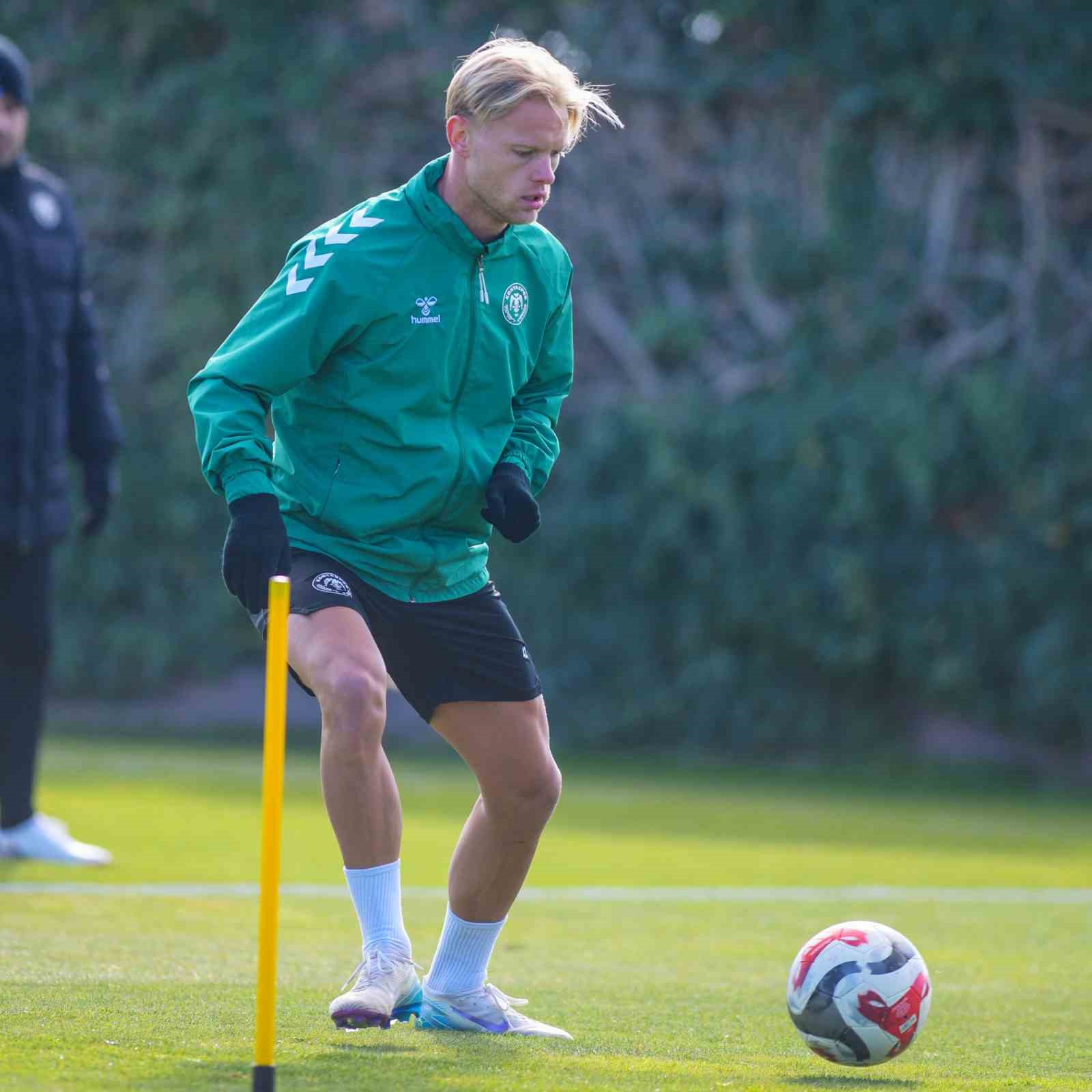 konyaspor antalyaspor macinin hazirliklarini surduruyor 2 5anWdCqF