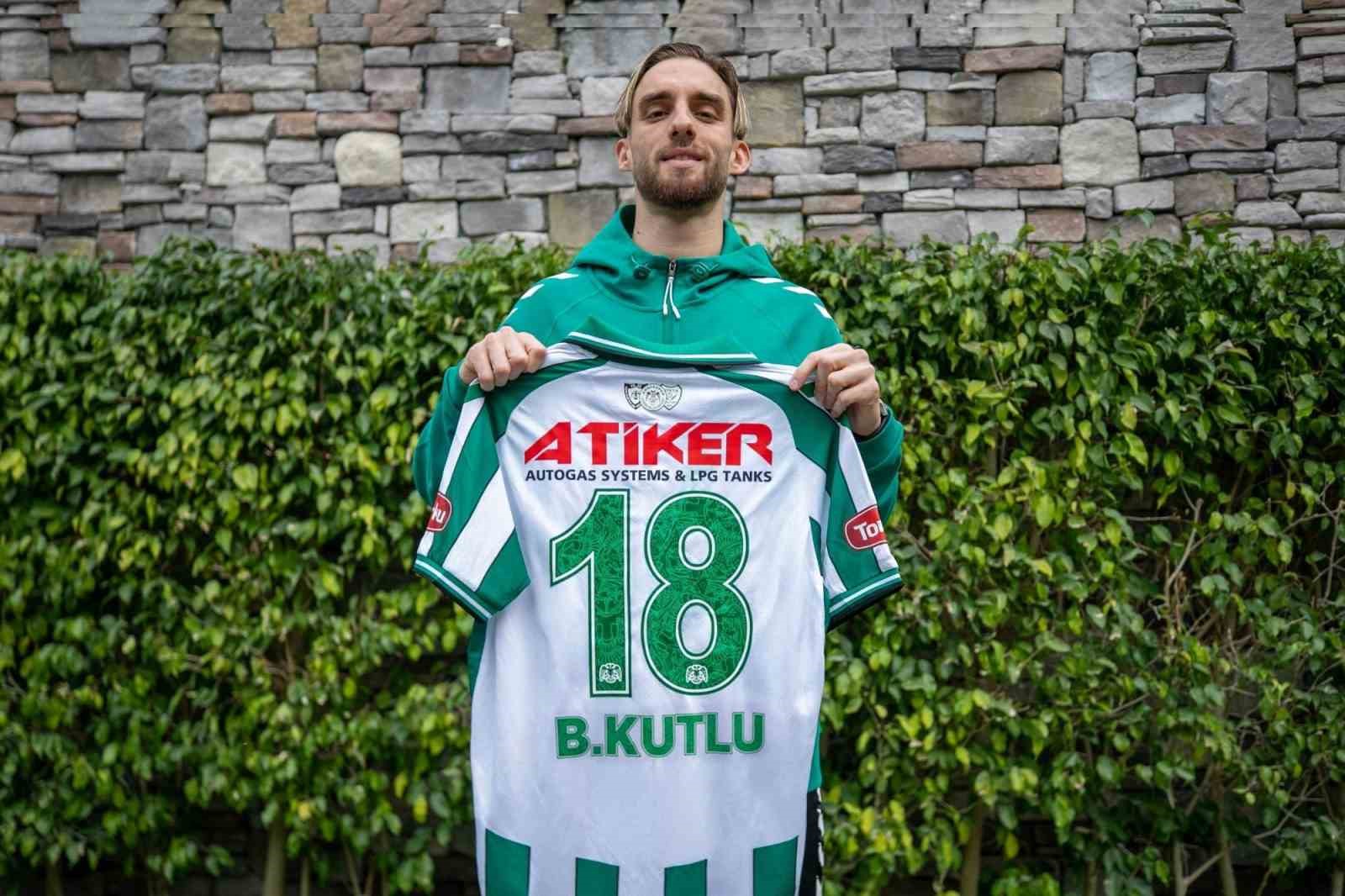 konyaspor berkan kutlu ile sozlesme imzaladi 2 zQwOU3vF