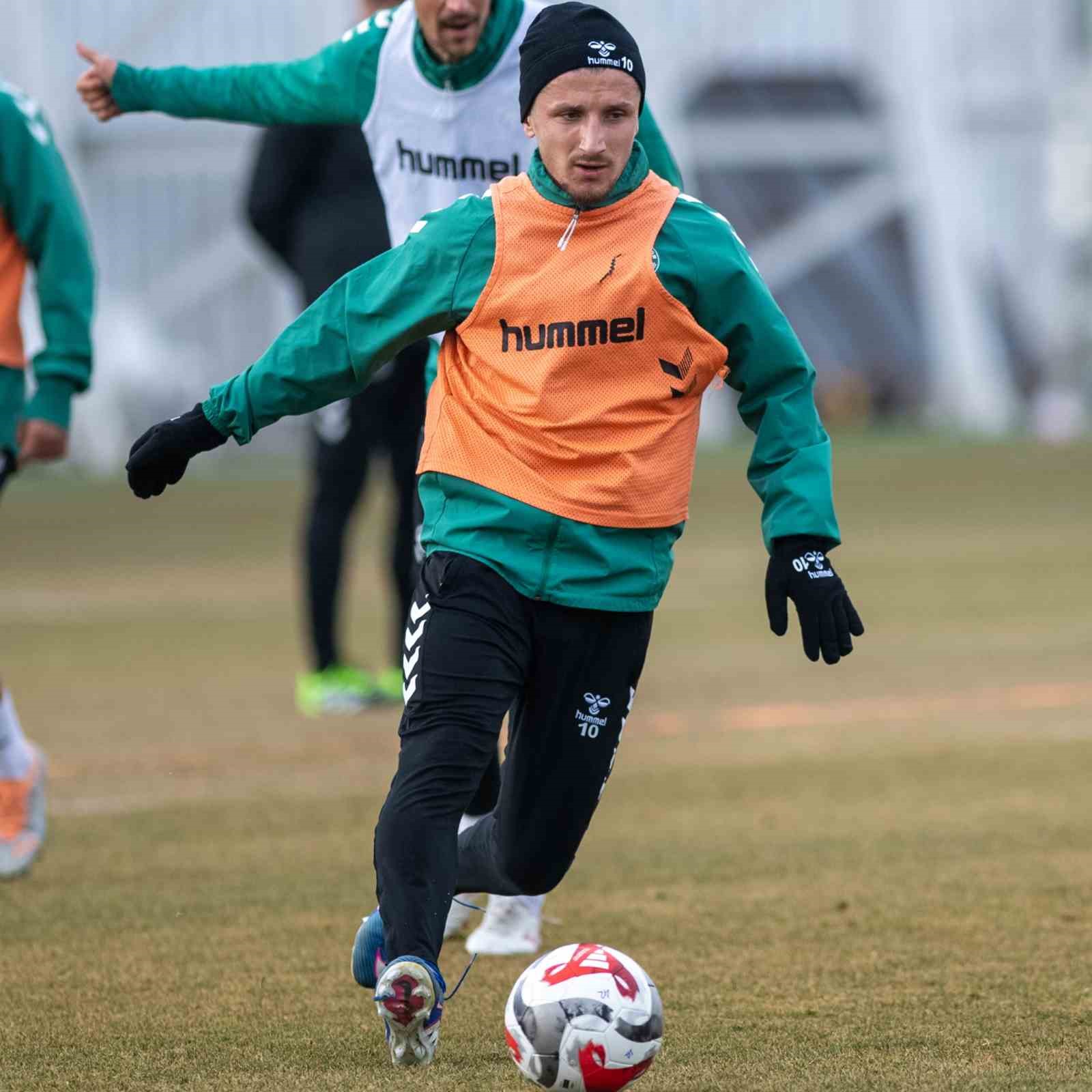 Konyaspor, Beşiktaş maçının hazırlıklarına başladı 6 konyaspor besiktas macinin hazirliklarina basladi 2