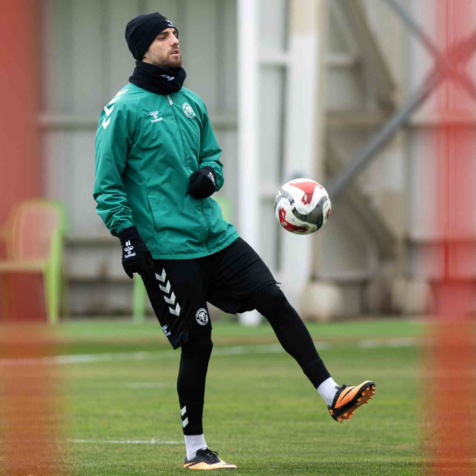 konyaspor besiktas macinin hazirliklarini tamamladi 2 VBCeNTD3