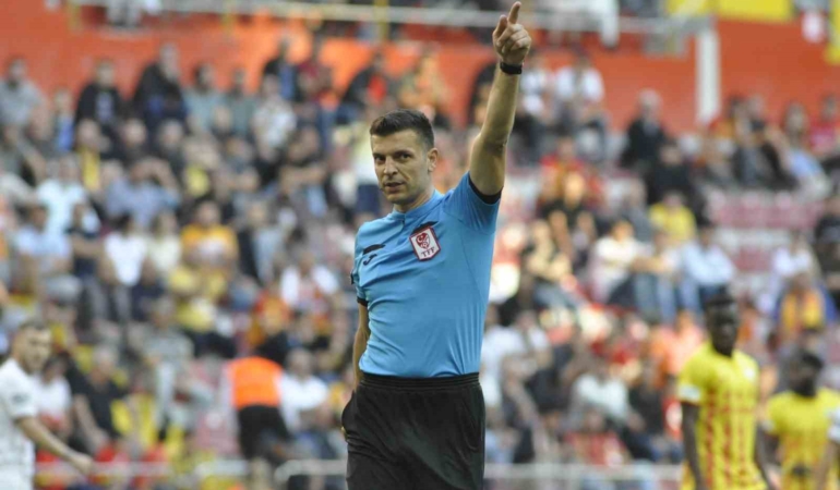konyaspor-besiktas-macinin-vari-umit-ozturk-oldu-Mq1gyD29.jpg