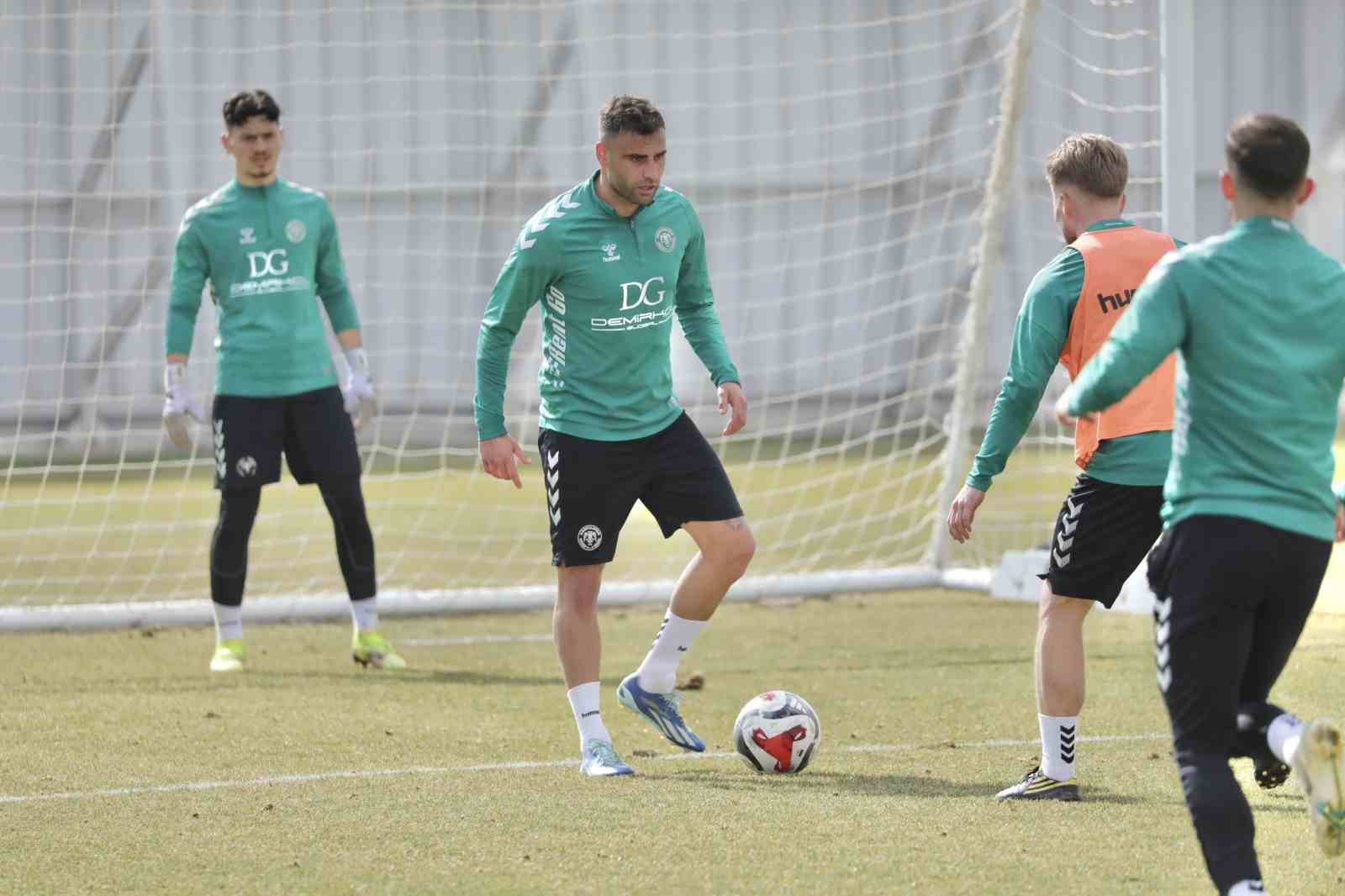 konyaspor corendon alanyaspor maci hazirliklarina basladi 0 2P6zumwk