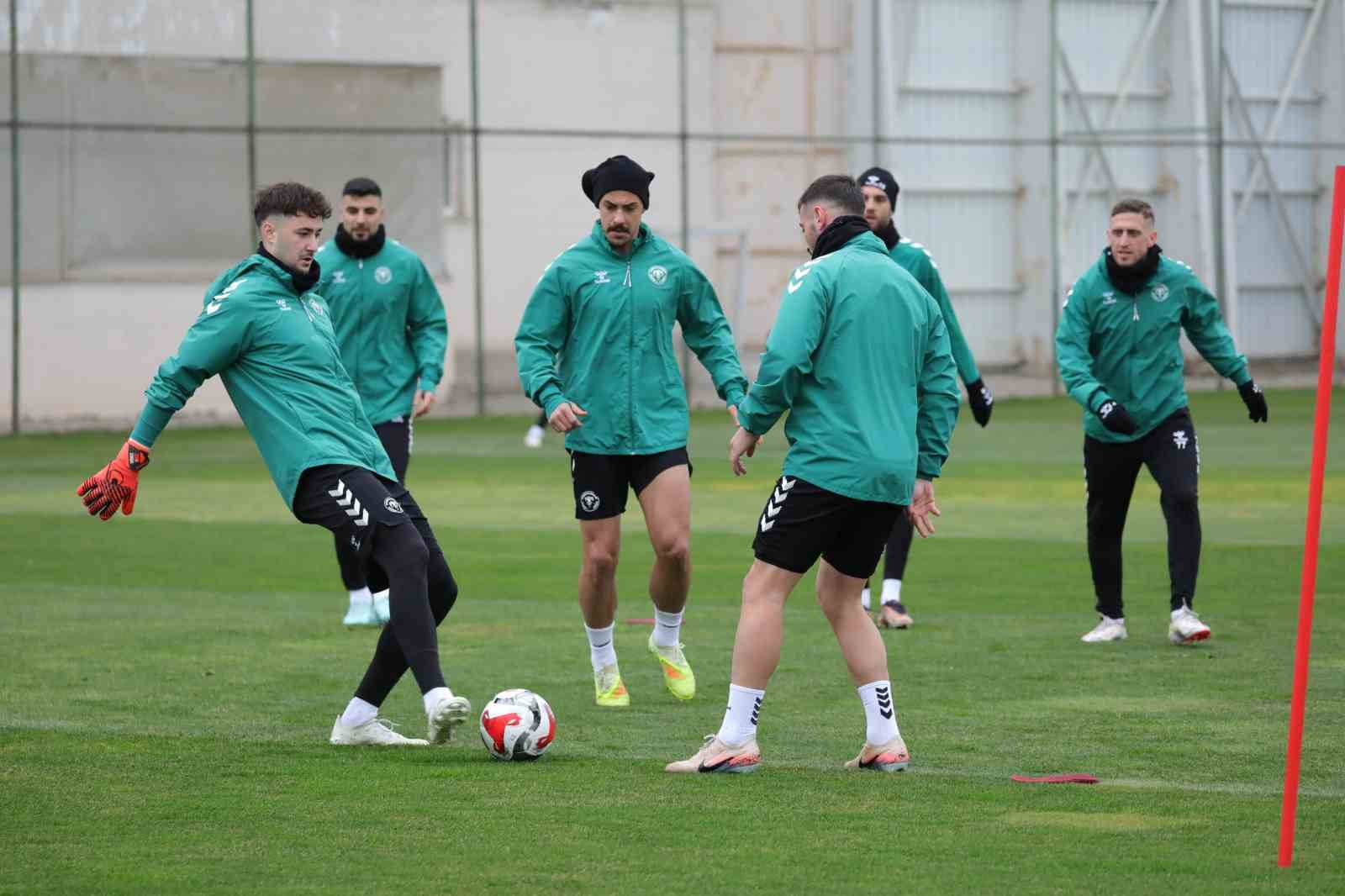 konyaspor corendon alanyaspor maci hazirliklarini tamamladi 0 nR8yINJ1