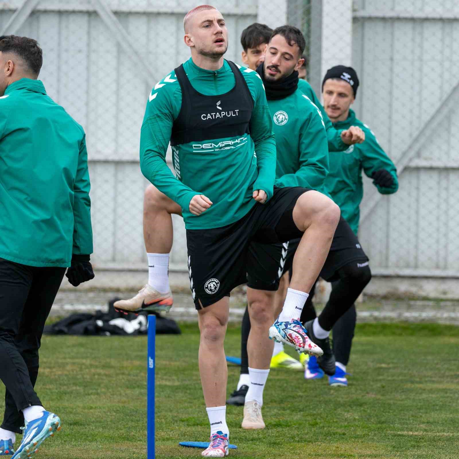 konyaspor corendon alanyaspor maci hazirliklarini tamamladi 1 74DPA4sr