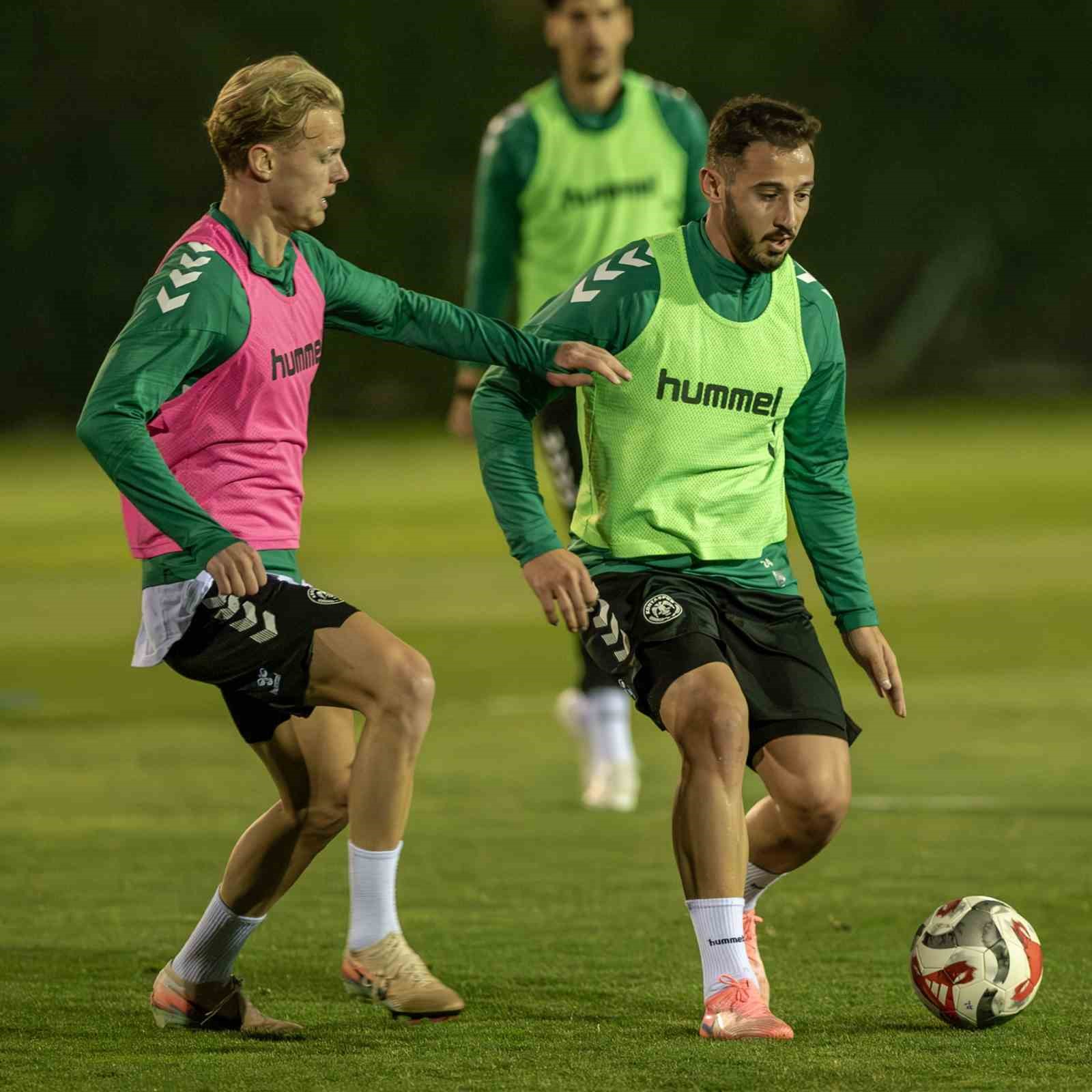 konyaspor galatasaray maci hazirliklarina basladi 2