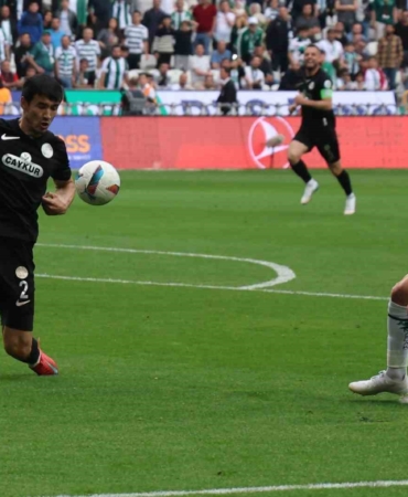 konyaspor-ile-caykur-rizespor-33-randevuda-LImWMkka.jpg