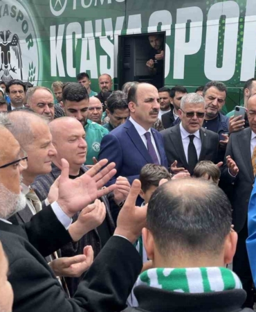 konyaspor-kupa-finali-icin-antalyaya-ugurlandi-hc7Q4Z4A.jpg