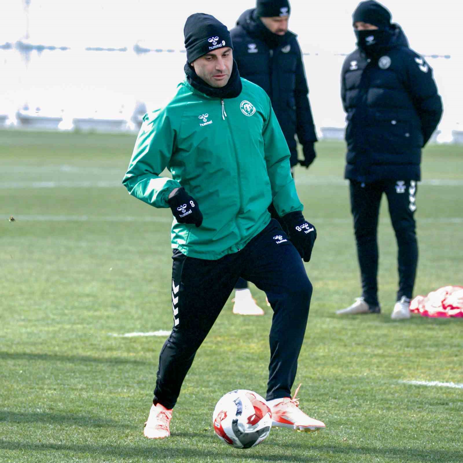 konyaspor rams basaksehir maci hazirliklarini tamamladi 2 bFTBVVAD