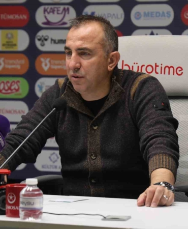 konyaspor-recep-ucar-ile-yollarini-ayirdi-aOnIhvUY.jpg