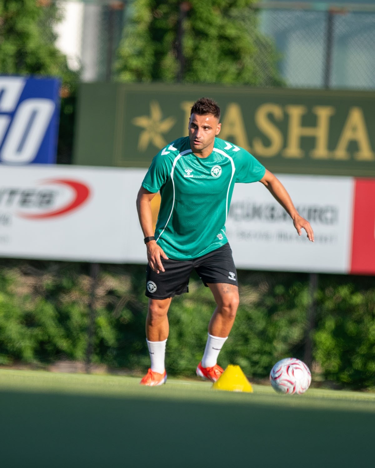 konyaspor yeni sezon hazirliklarina basladi 2 AzJgvOLT