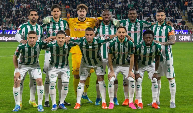 konyasporda-ilhan-palut-geldi-bahar-geldi-UdOnrngz.jpg