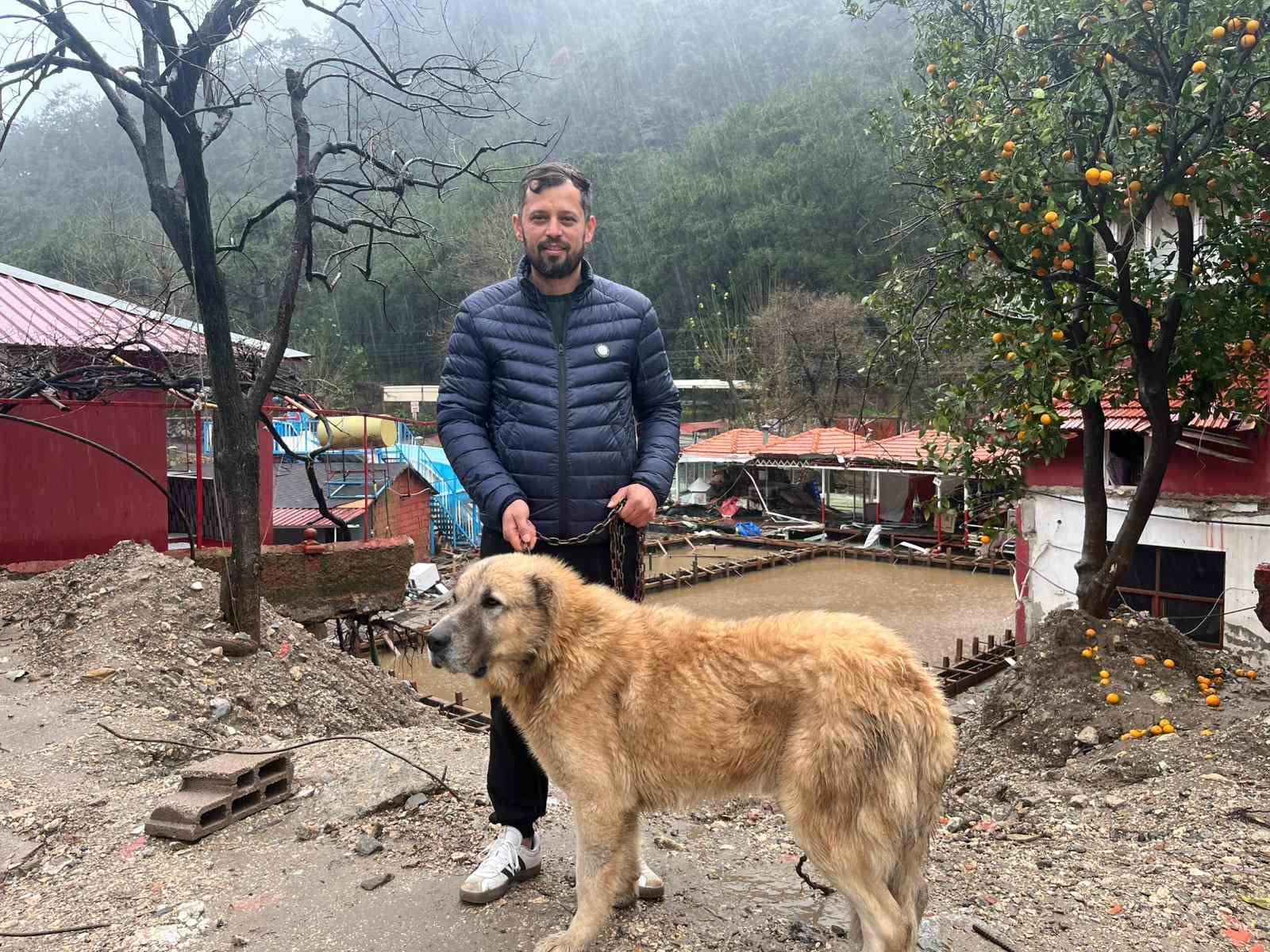 kopegini sel sularindan kurtaran sahibi o anlari anlatti 5 9e4L6UFY