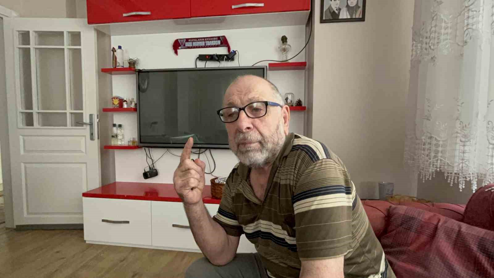 kopekler kolunu parcaladi gozleri acik gitti 1 t8HtUTUP