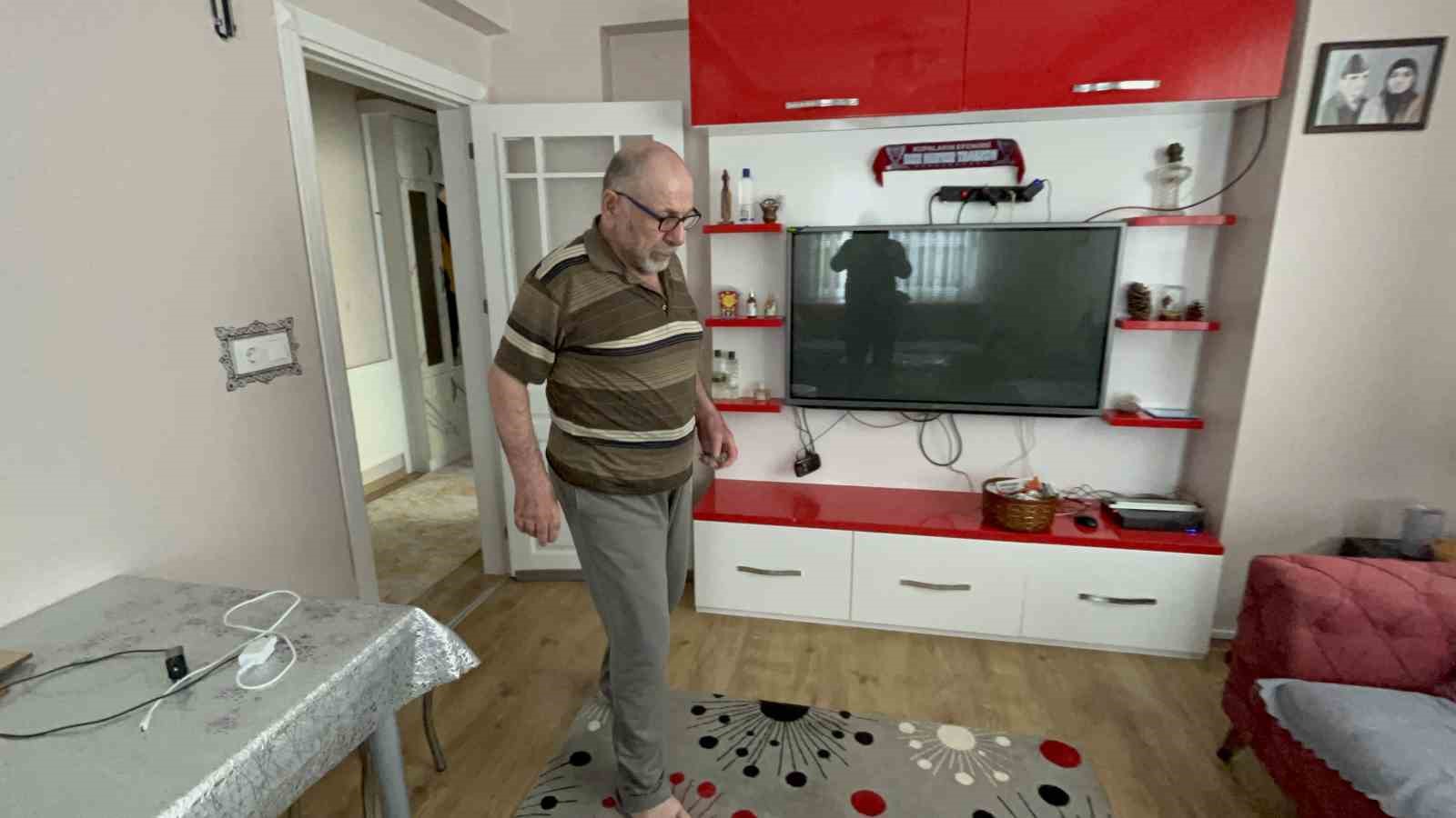kopekler kolunu parcaladi gozleri acik gitti 2 zk2QTHsD