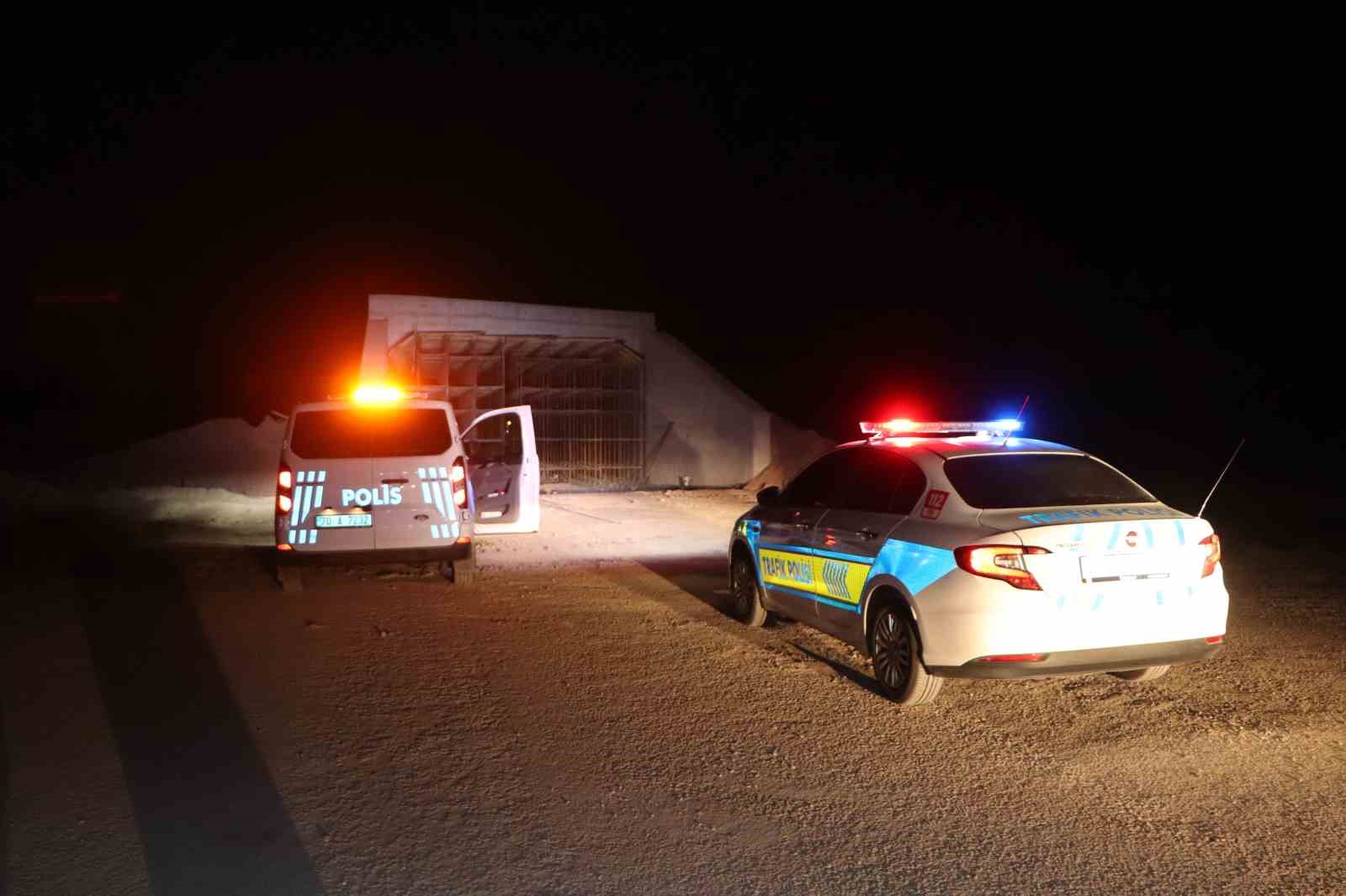 kopru insaatinin iskele demirlerine carpan motosikletli agir yaralandi 0 8KrHZ4Zh
