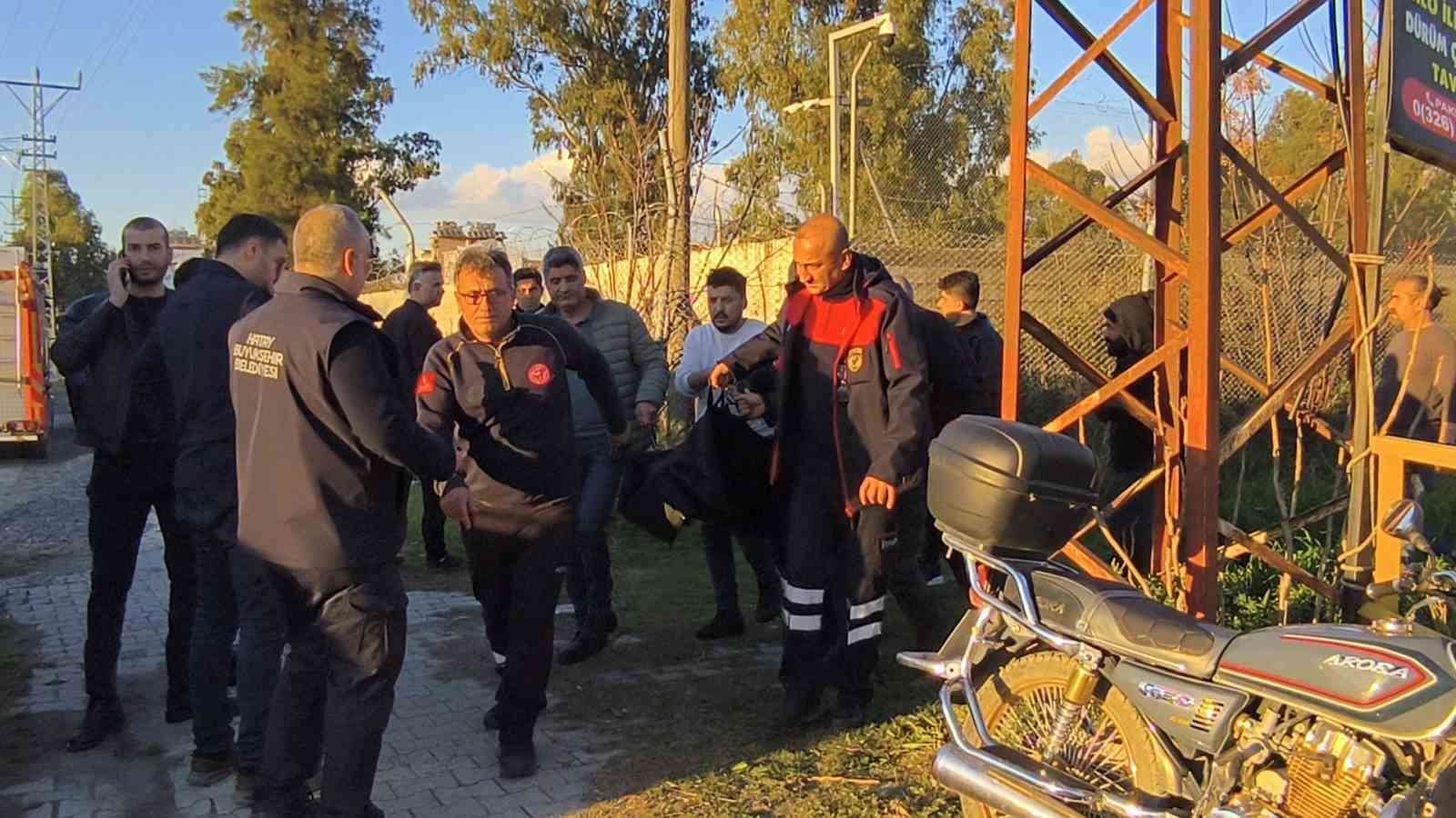 kopruden duserek akintiya kapilan cocuk hayatini kaybetti 1 8s5a8F87
