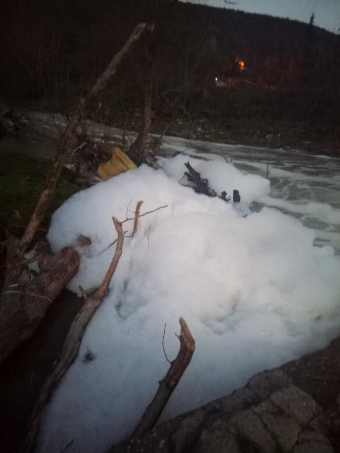 kopuren dereden agir kokular yukseliyor 6