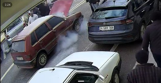korkutan arac yanginina esnaftan hizli mudahale 0 rc4mIVBb