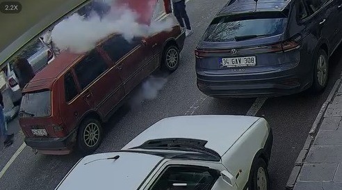 korkutan arac yanginina esnaftan hizli mudahale 1 yYKtgBlq