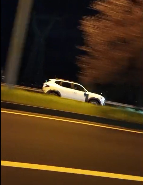 Korna seslerine aldırmadı: Trafiği tehlikeye atan ters yön sürücüsü kamerada 5 korna seslerine aldirmadi trafigi tehlikeye atan ters yon surucusu kamerada 1 wIOWk7Gi