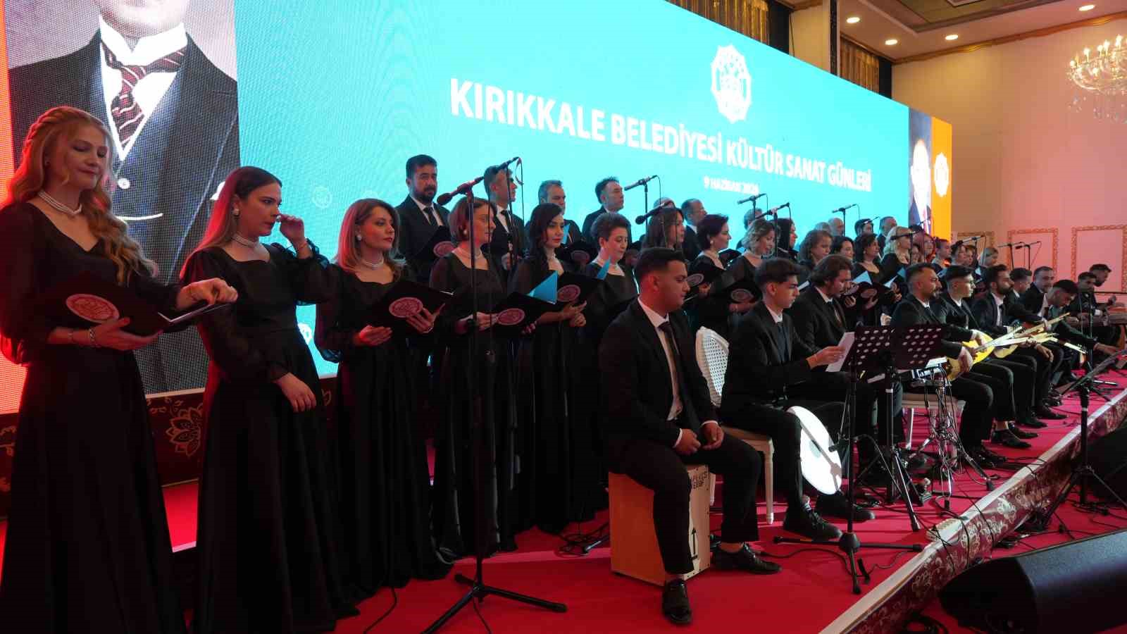 Koro ilk kez sahne aldı, profesyonelleri aratmadı: Anadolu’nun sevilen türküleri seslendirildi 12 koro ilk kez sahne aldi profesyonelleri aratmadi anadolunun sevilen turkuleri seslendirildi 8 lN32PaFH