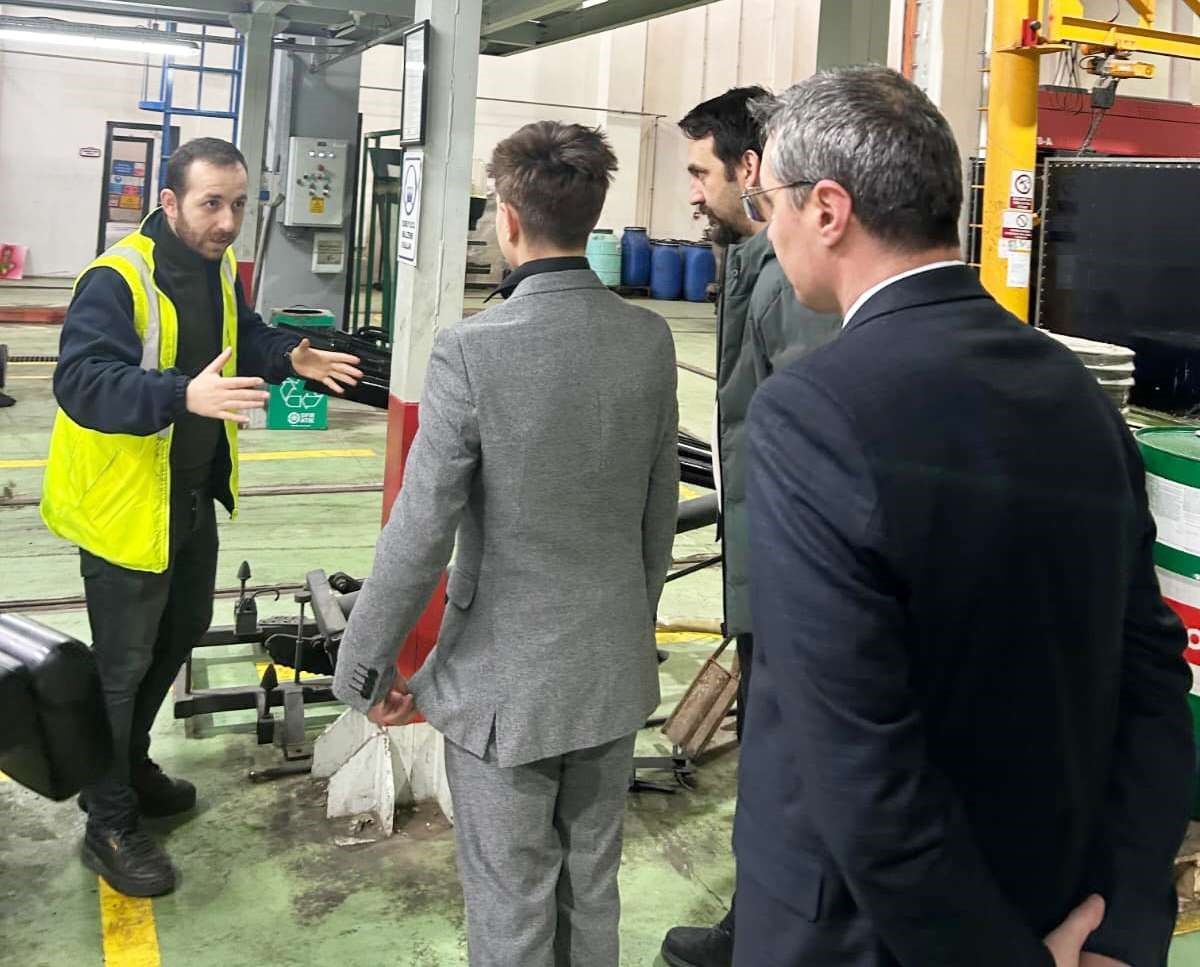 koruma altindaki cocugun soforluk hayali vatmanlikla taclandi 1 AKhtw9YB